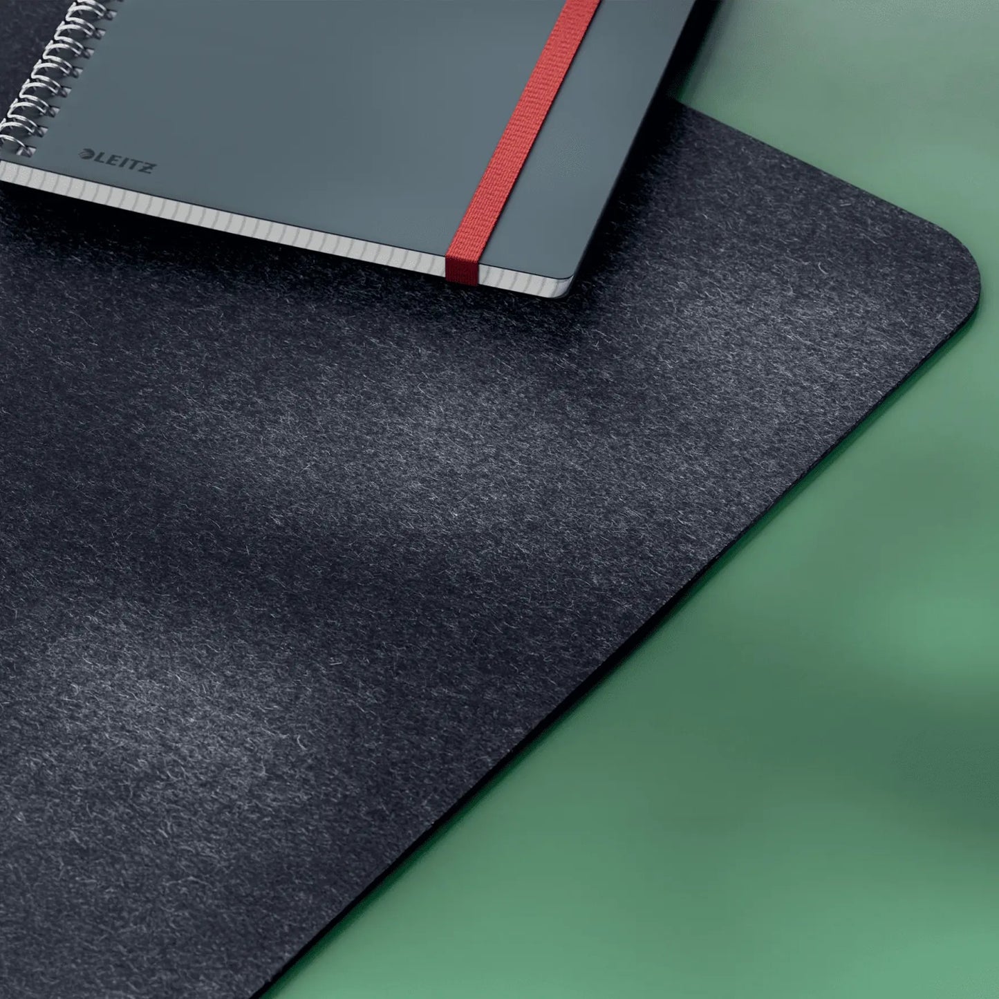 Leitz Felt Desk Pad 70x36 cm (Dark Gray)