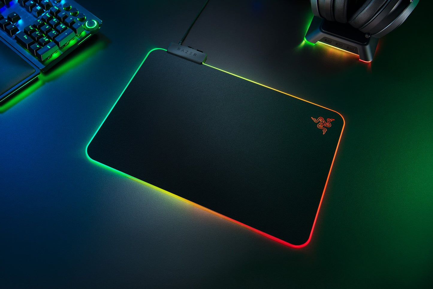 Razer Firefly V2 RGB Mousepad