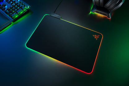 Razer Firefly V2 RGB Mousepad